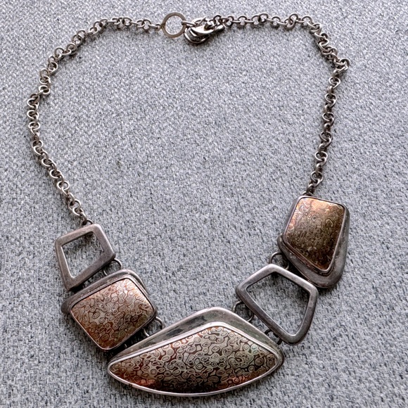 Necklace - Picture 1 of 1